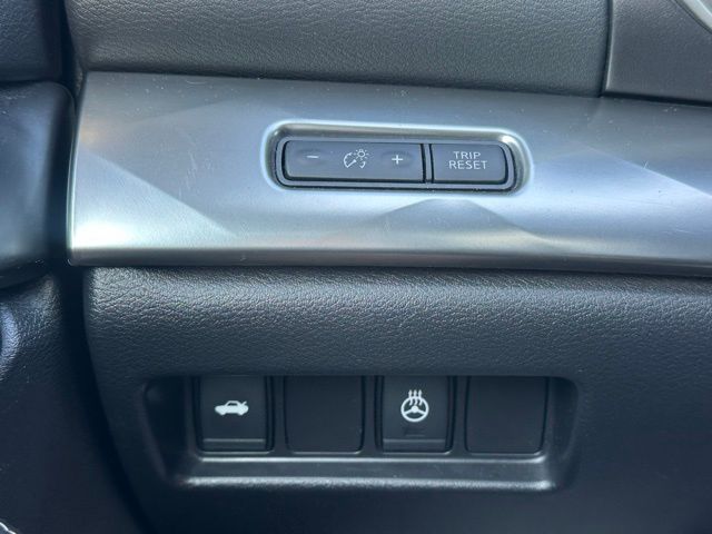 2020 Nissan Maxima SL photo 17