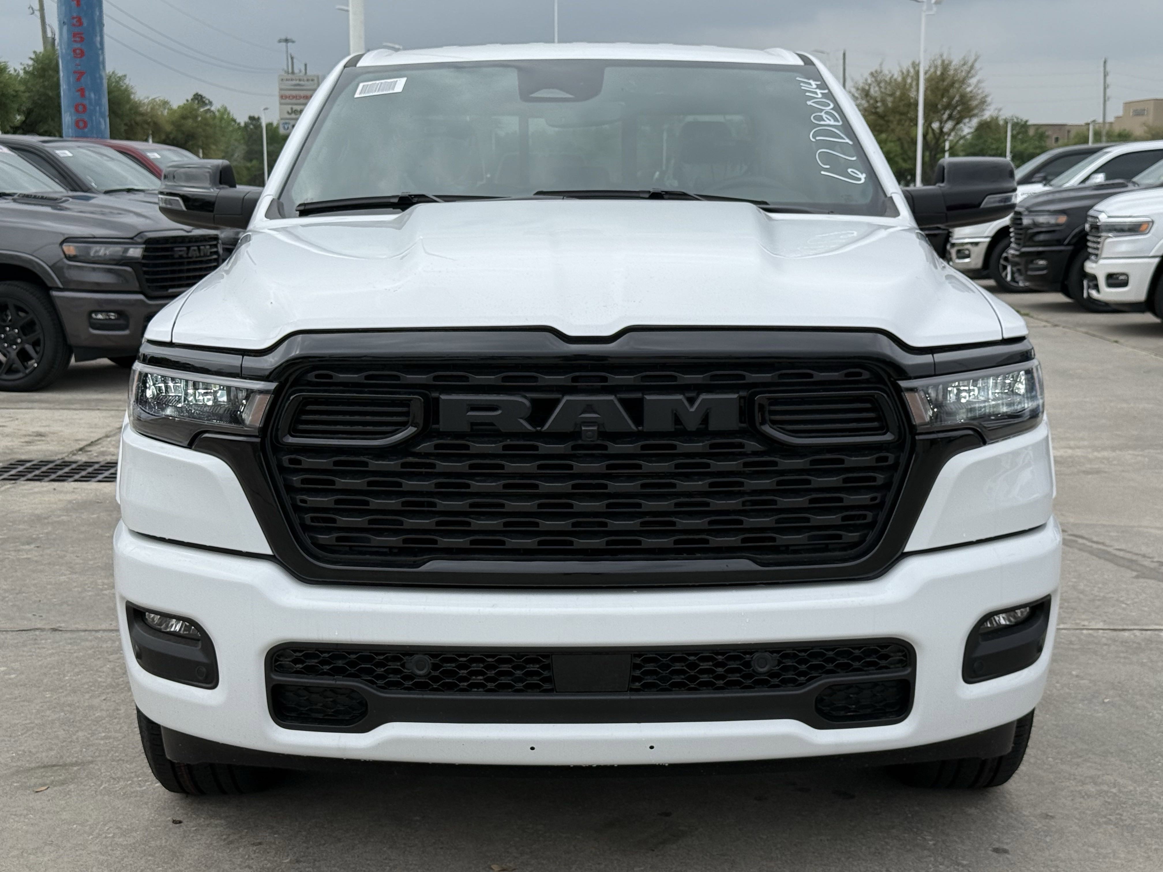 2025 Ram 1500 Big Horn Lone Star photo 3