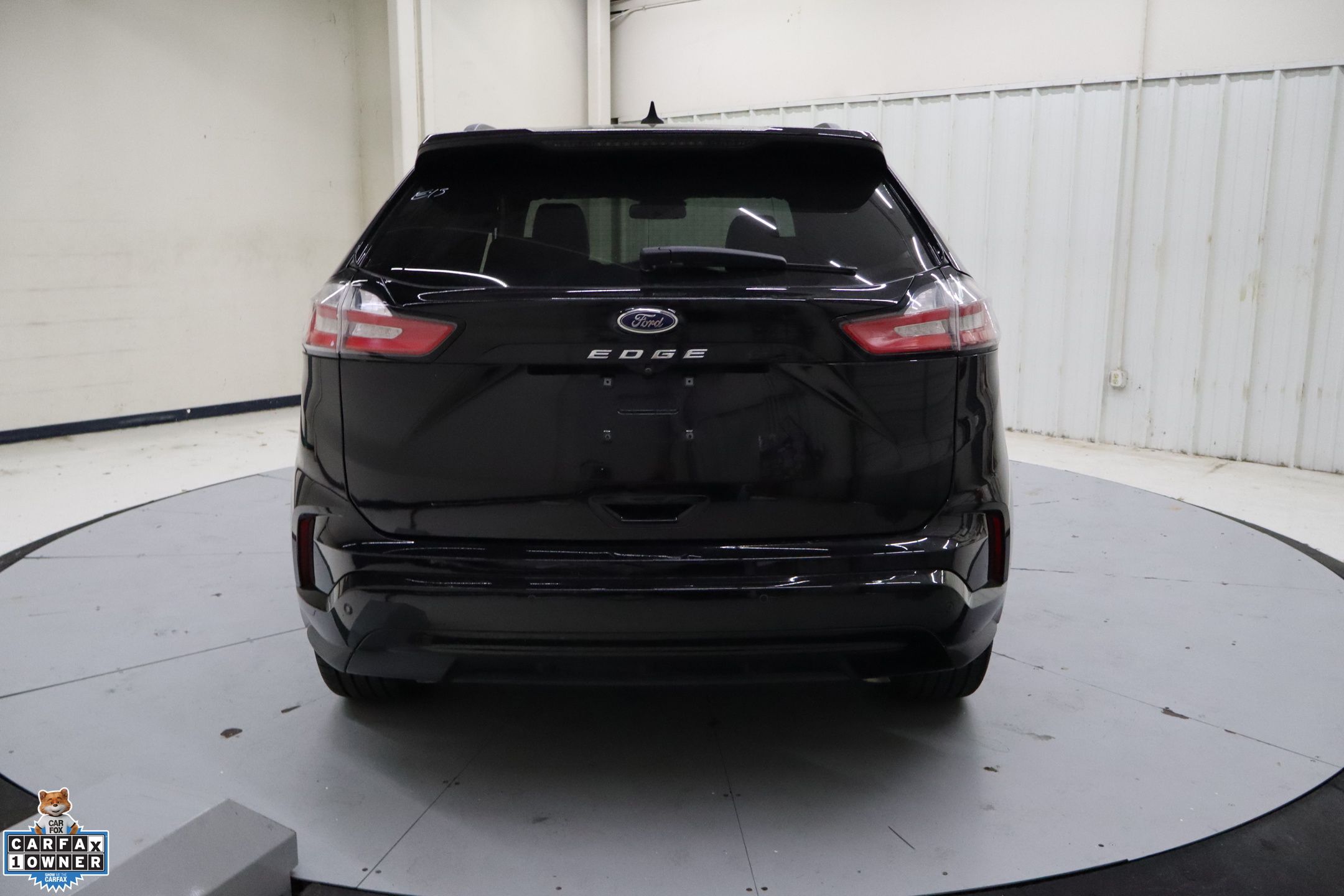 2022 Ford Edge ST photo 4