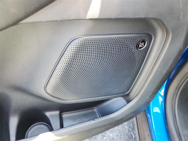2021 Ford Escape Titanium Hybrid photo 15