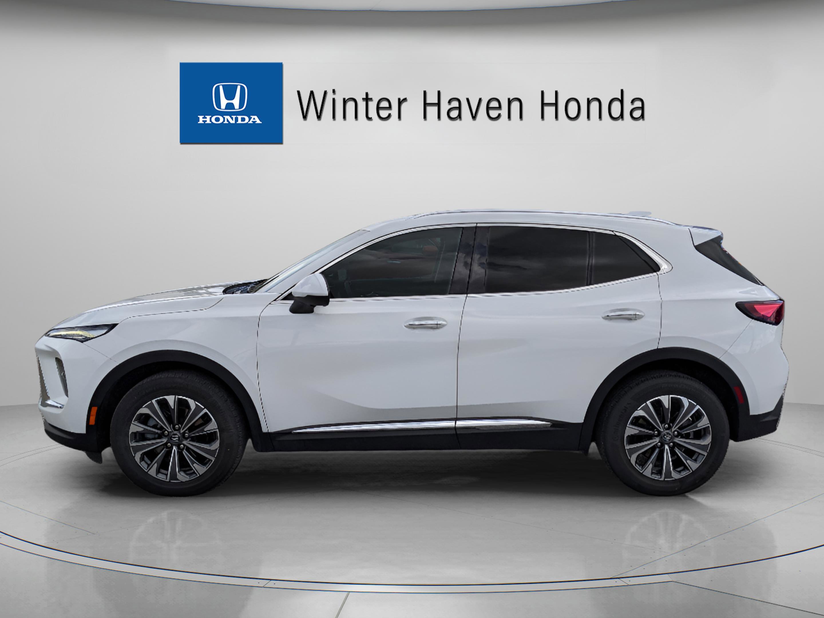 2024 Buick Envision Preferred photo 2