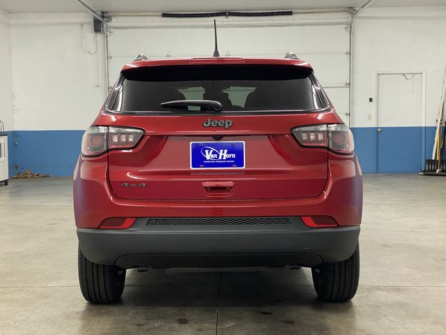 2025 Jeep Compass Latitude Altitude Special Edition photo 12