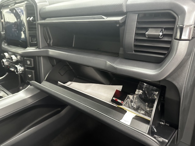 2025 Ford F-150 XLT photo 11