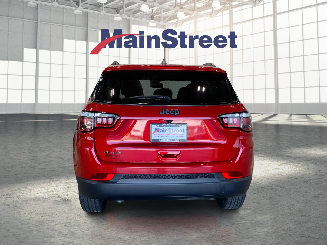 2025 Jeep Compass Latitude photo 4
