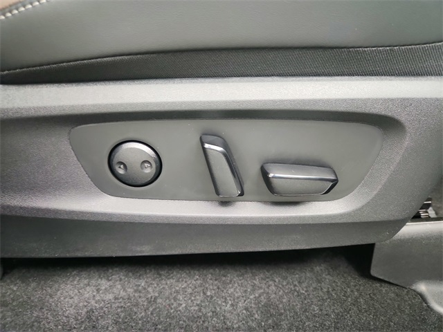 2025 Nissan Pathfinder Platinum photo 34