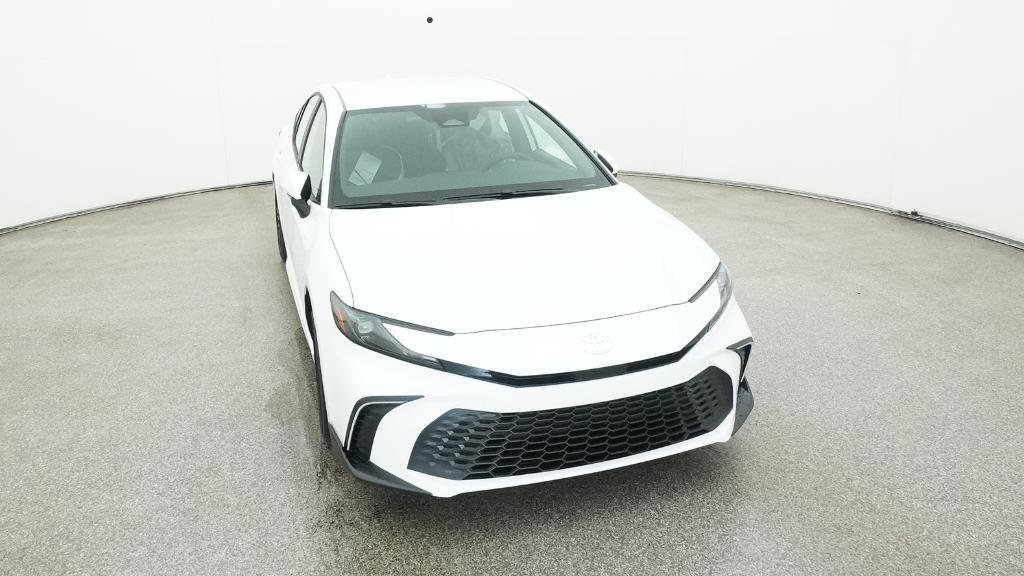 2025 Toyota Camry SE photo 32