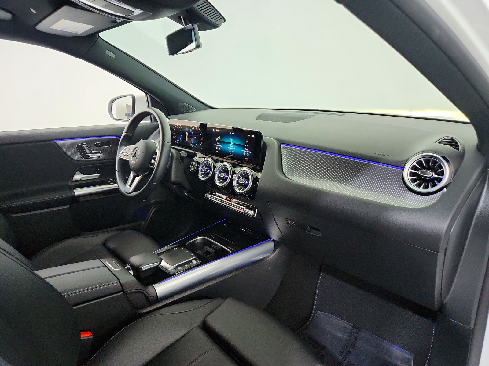 2023 Mercedes Benz GLA 250 photo 35