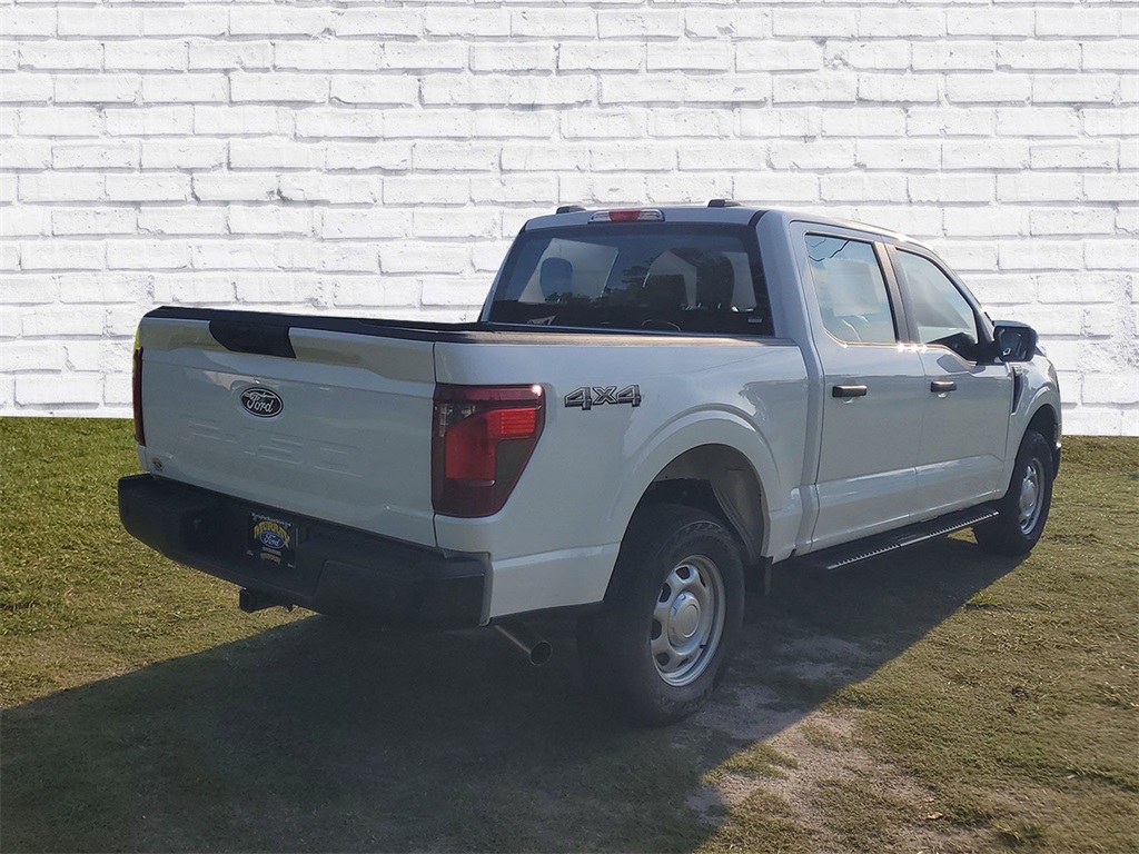 2025 Ford F-150 XL photo 2