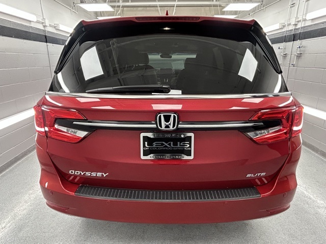 2023 Honda Odyssey Elite photo 4