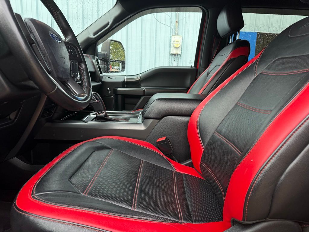 2018 Ford F-150 Lariat photo 4