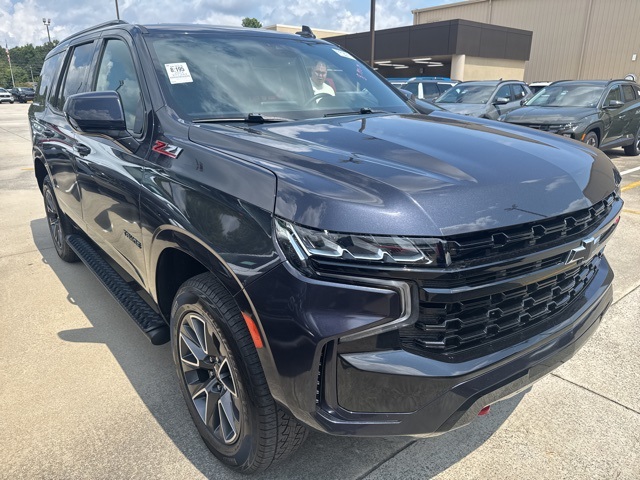 2023 Chevrolet Tahoe Z71 photo 2