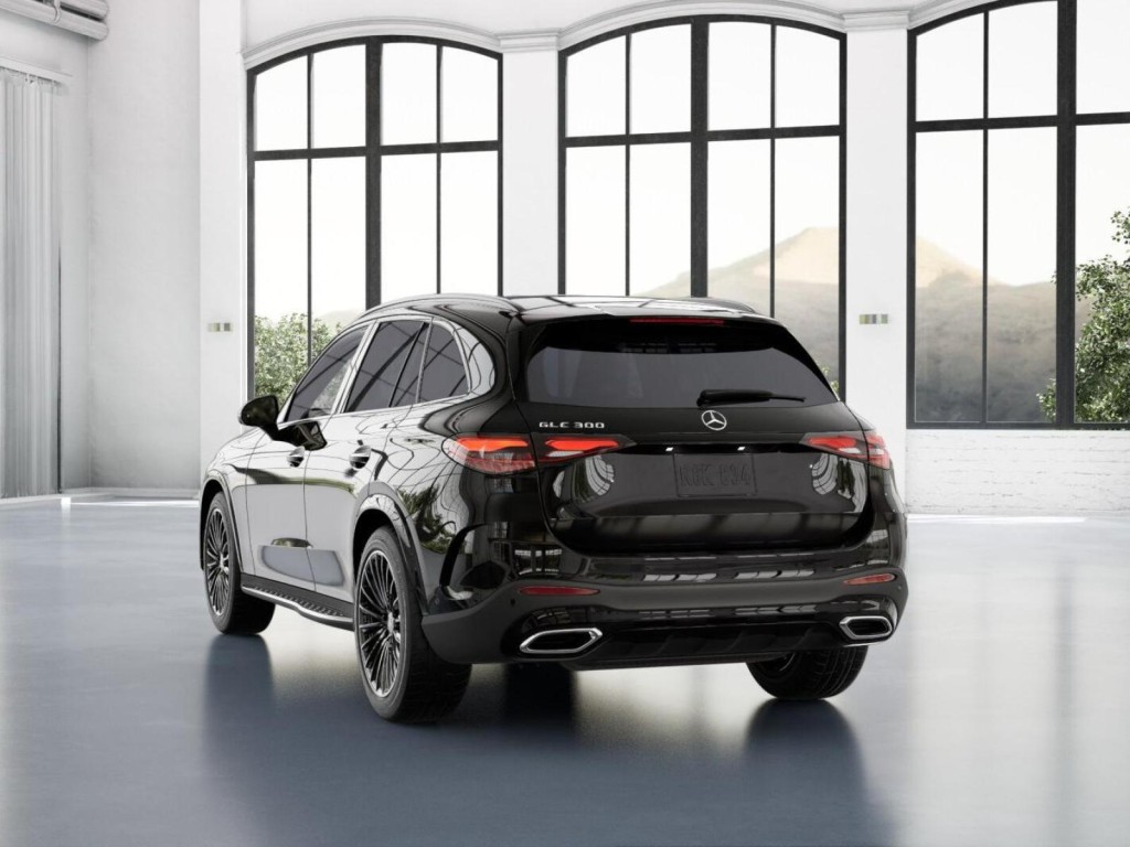 2026 Mercedes Benz GLC 300 photo 25