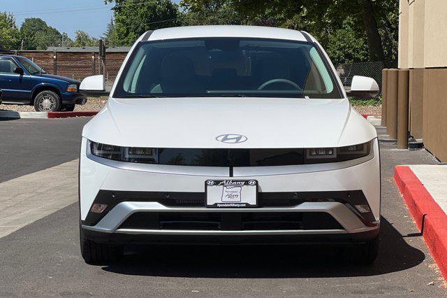 2025 Hyundai Ioniq 5 SE photo 3
