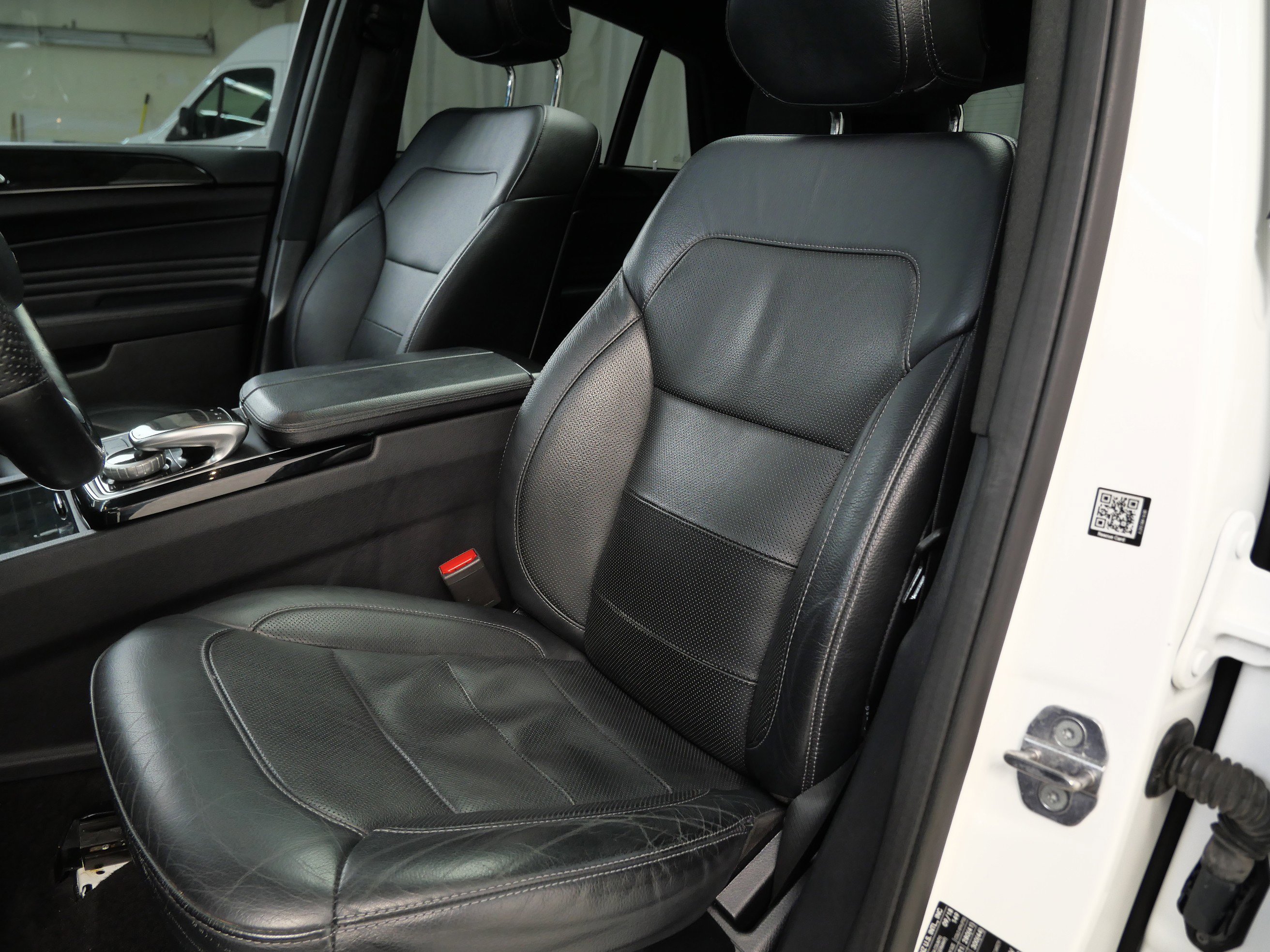 2019 Mercedes Benz GLE AMG 43 4MATIC photo 2