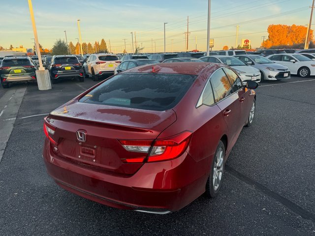 2018 Honda Accord LX 1.5T photo 2