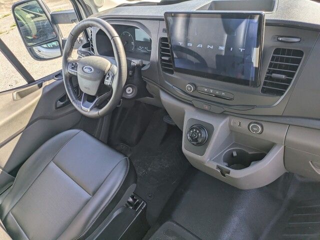 2023 Ford Transit photo 24