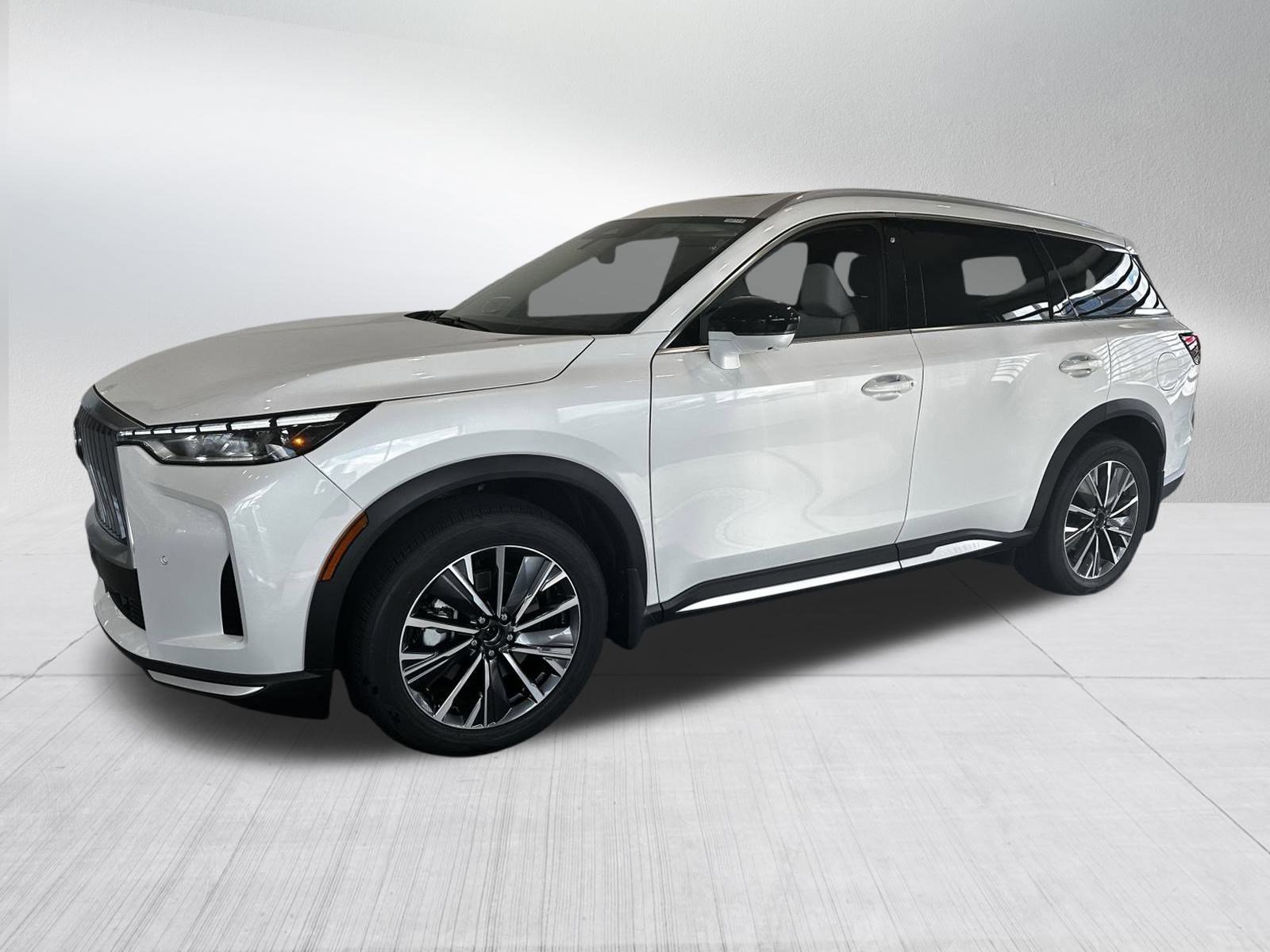 2026 INFINITI QX60 LUXE's photo