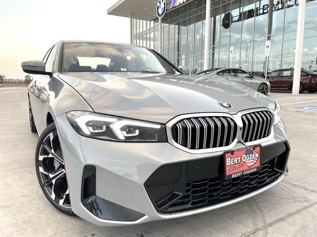 2026 BMW 3 Series 330i's photo