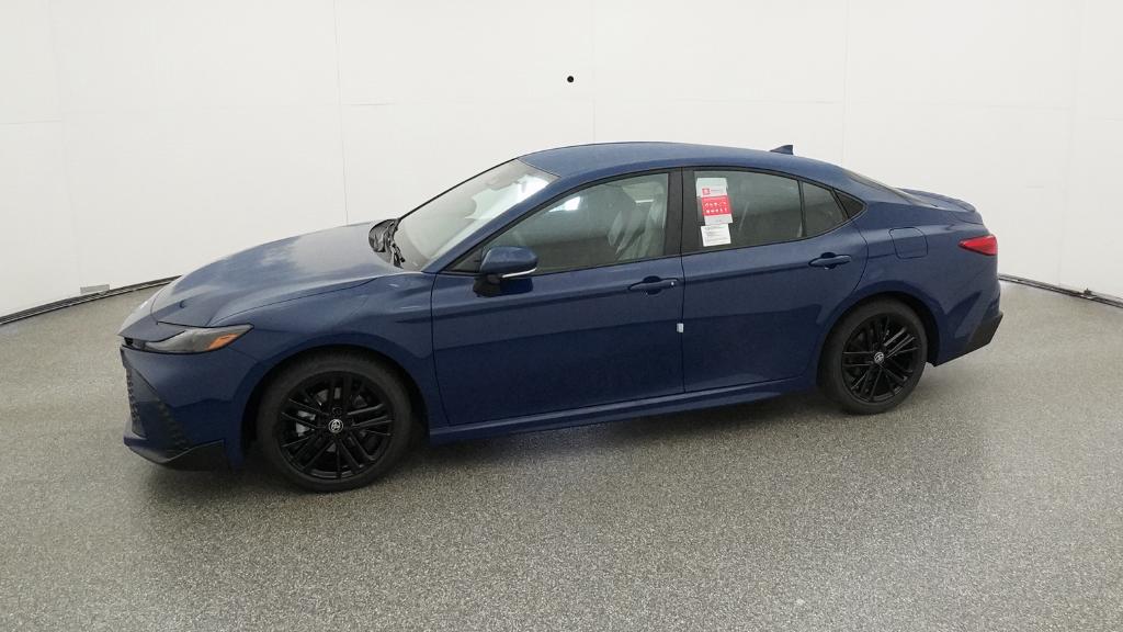 2026 Toyota Camry SE photo 7