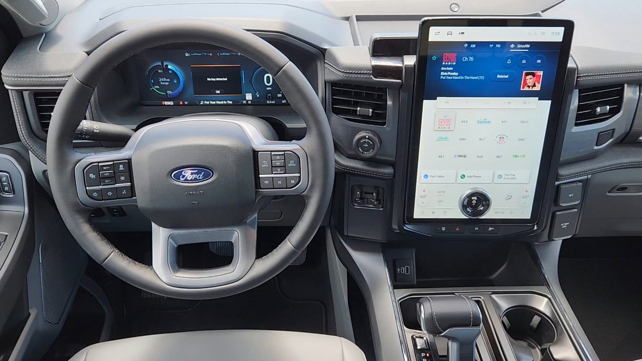 2025 Ford F-150 Lightning photo 20