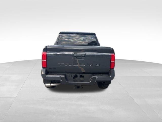 2025 Toyota Tacoma TRD Sport 4x4 Double Cab photo 4