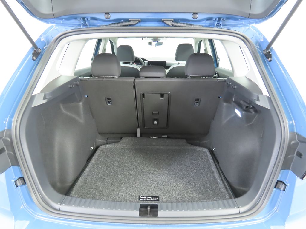 2025 Volkswagen Taos S photo 24