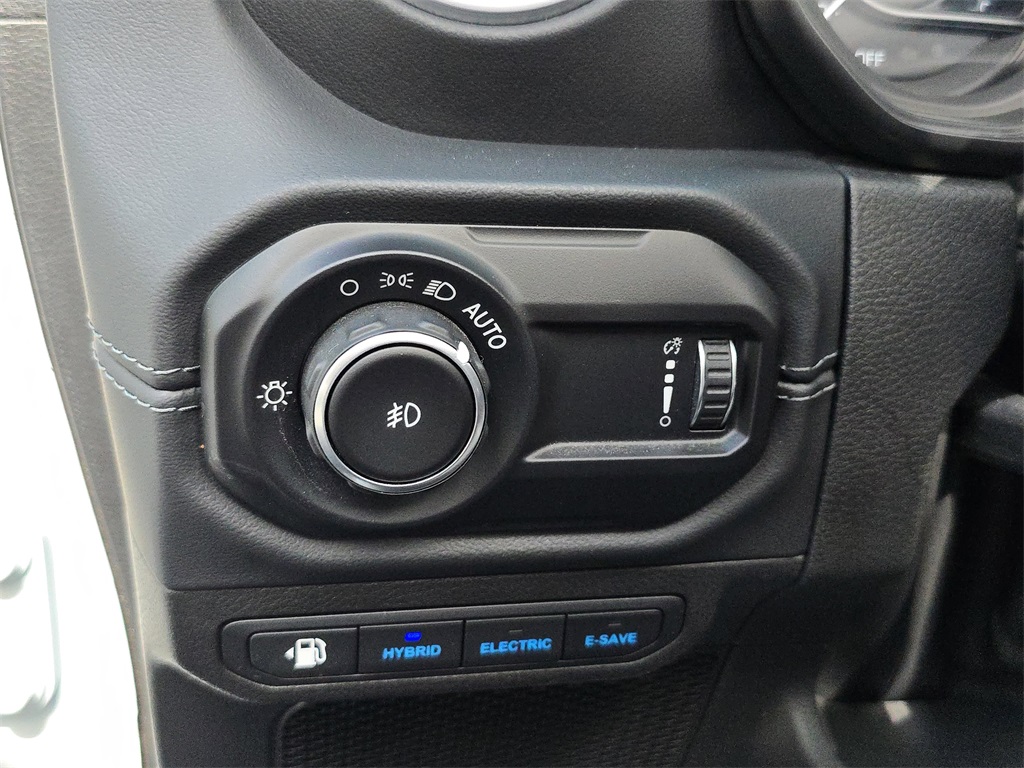 2024 Jeep Wrangler High Altitude 4xe photo 30