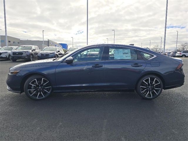 2025 Honda Accord Hybrid Touring photo 5