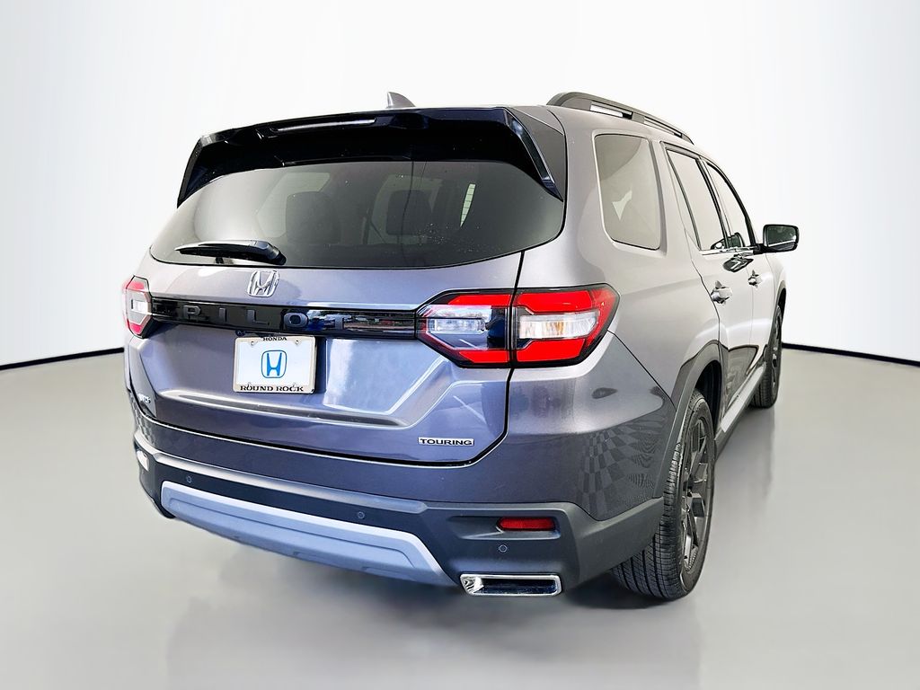 2025 Honda Pilot Touring photo 2