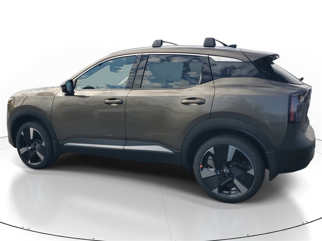 2026 Nissan Kicks SR photo 2