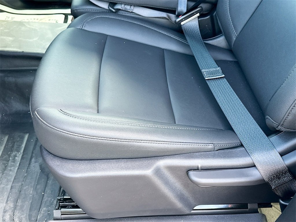 2025 Chevrolet Silverado 3500HD Work Truck photo 13