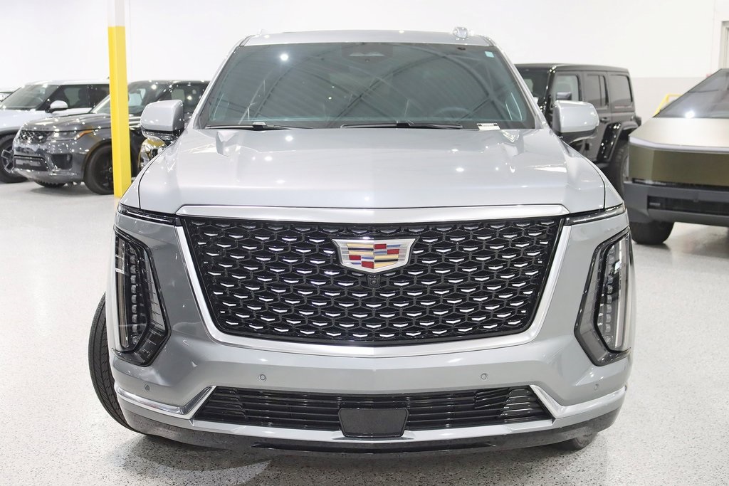 2025 Cadillac Escalade Premium Luxury photo 8