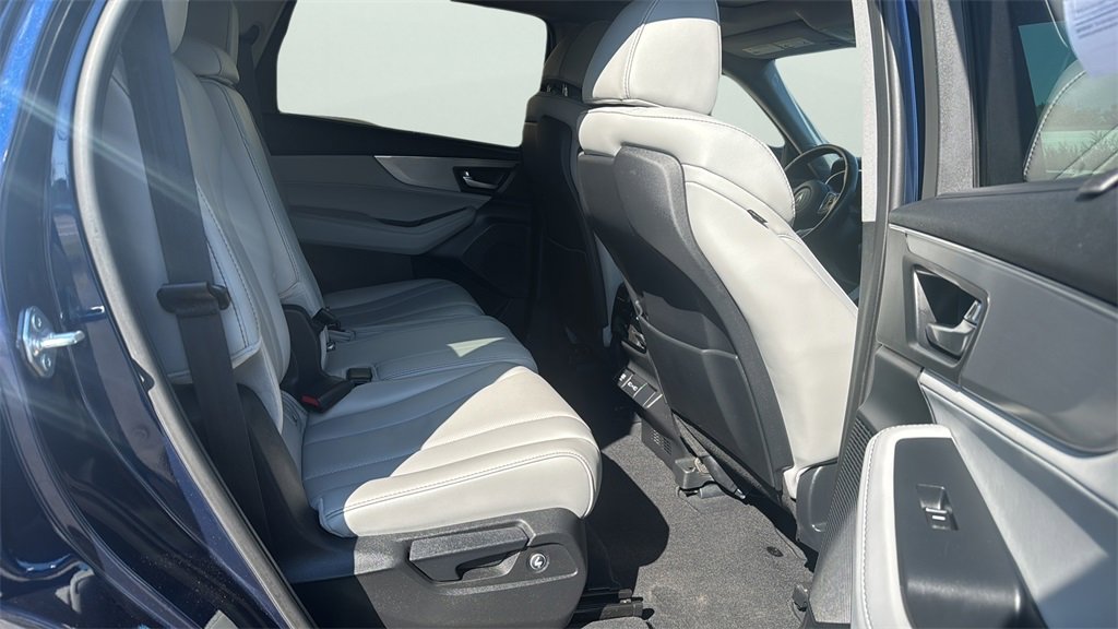 2023 Acura MDX SH-AWD Technology photo 12