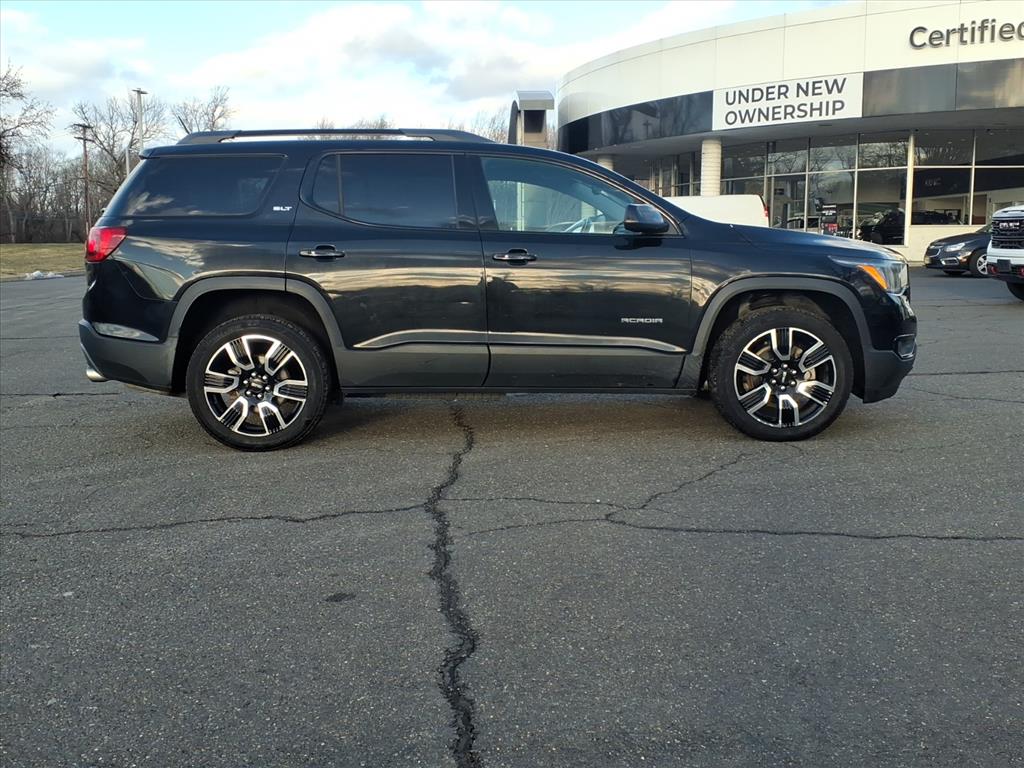 2019 GMC Acadia SLT-1's photo