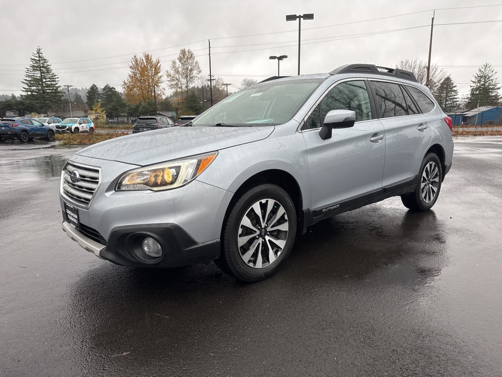 2016 Subaru Outback 2.5i photo 2