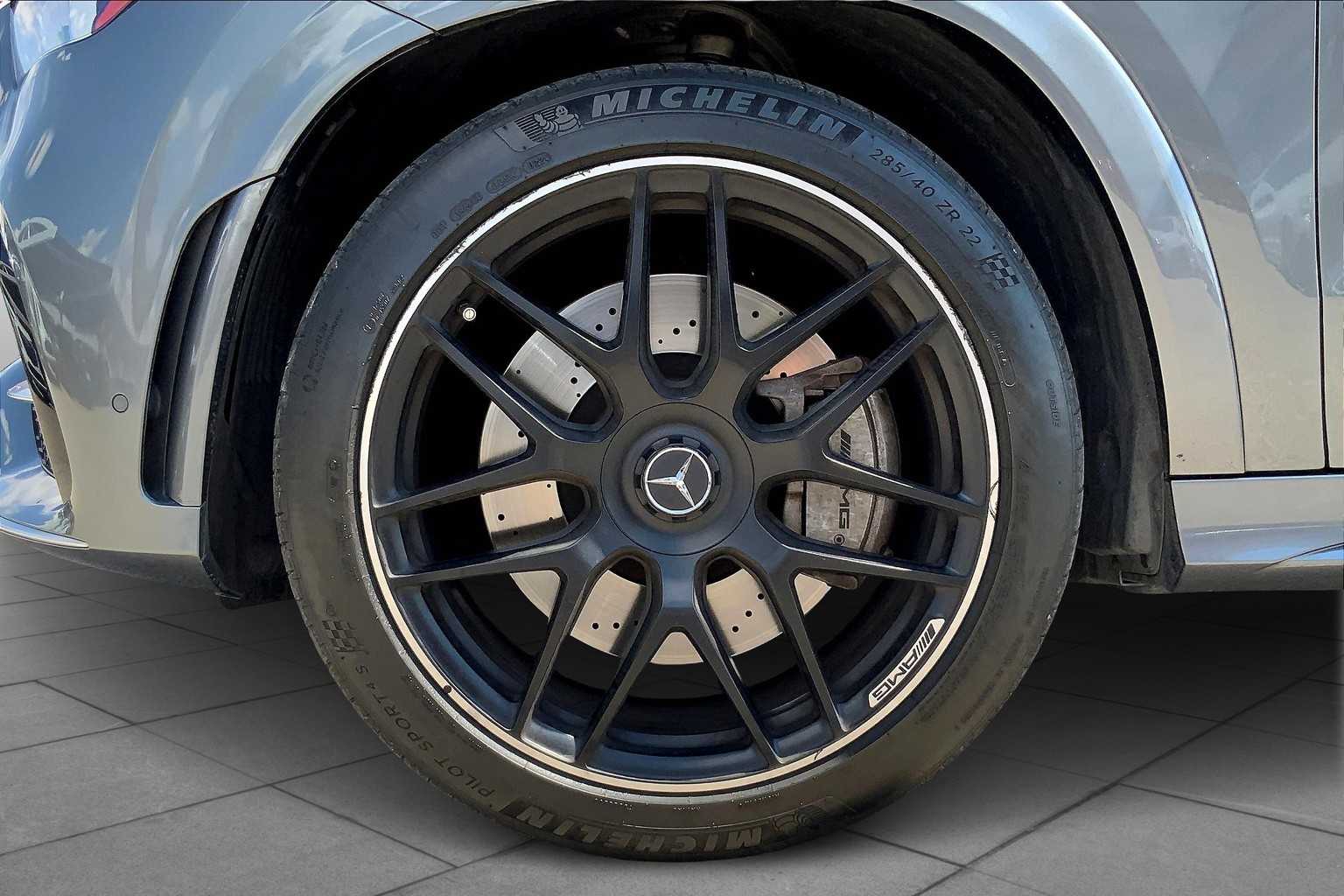 2023 Mercedes Benz GLE AMG 53 photo 9