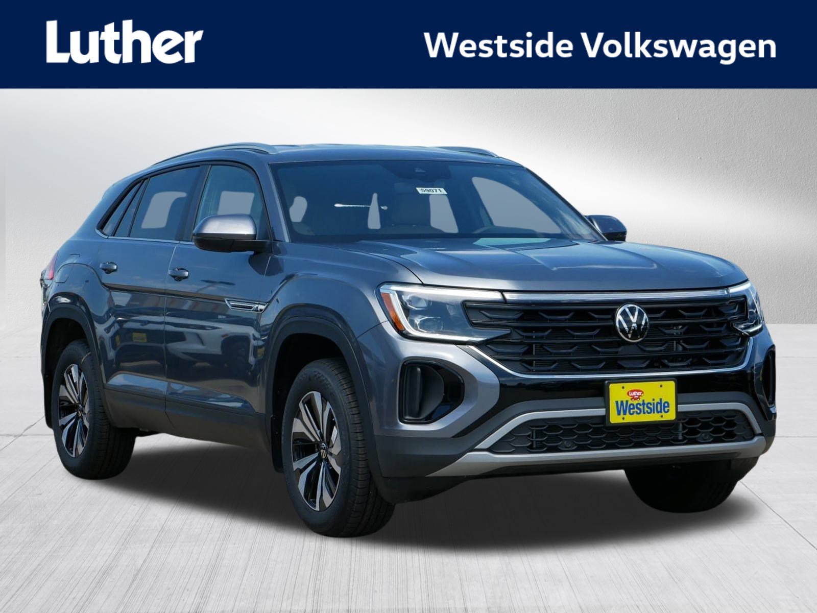 2025 Volkswagen Atlas Cross Sport SE's photo