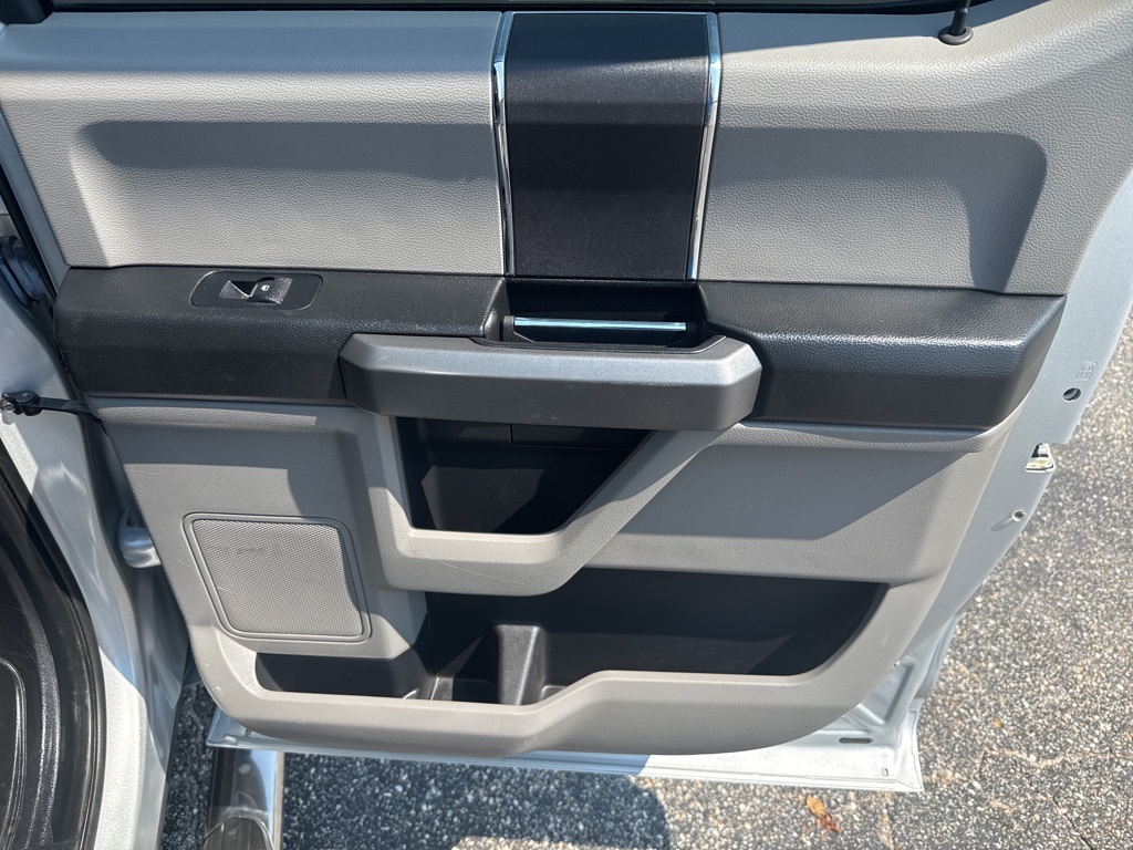2018 Ford F-150 XLT photo 18