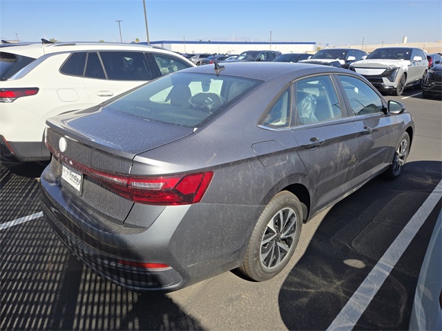 2025 Volkswagen Jetta 1.5T S photo 4