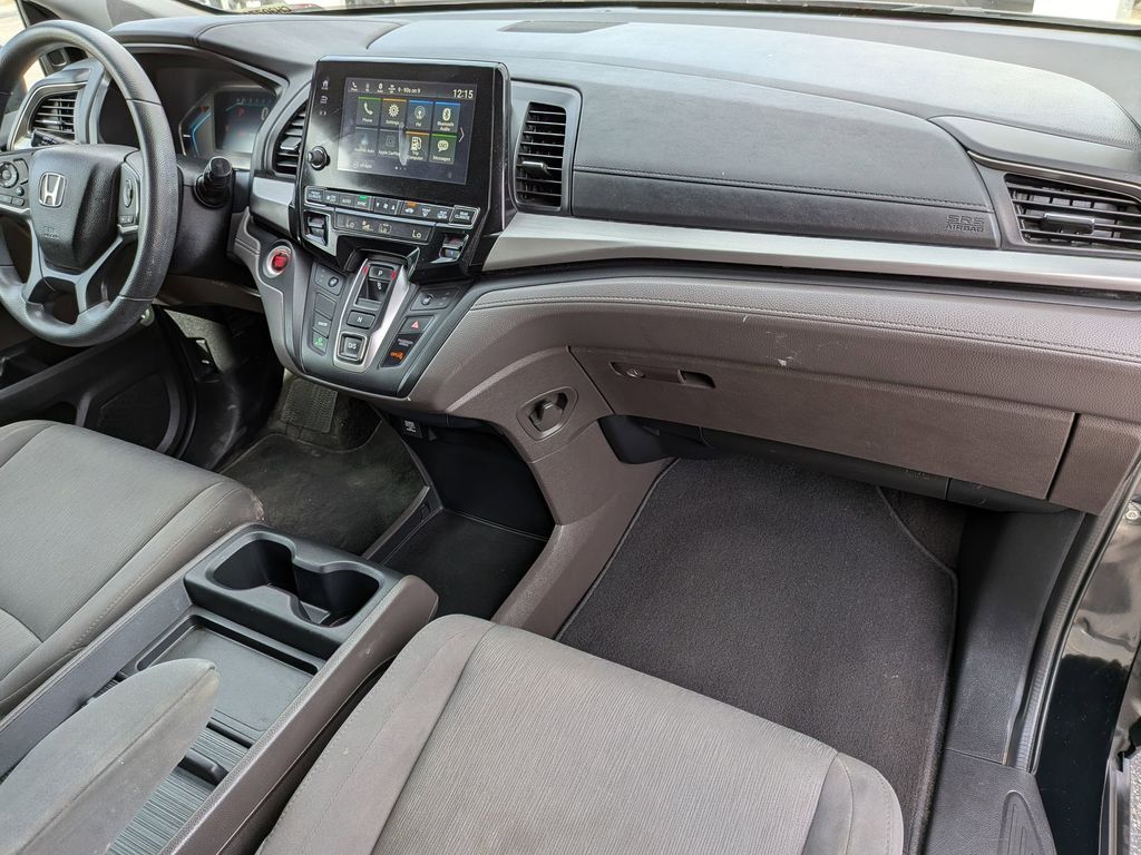 2018 Honda Odyssey EX photo 29
