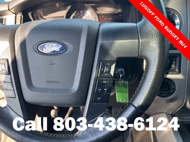 2017 Ford Expedition XLT photo 16