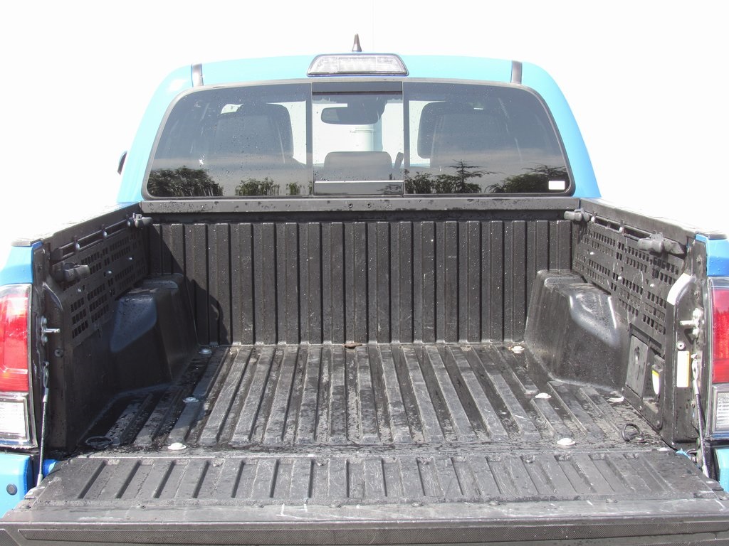 2019 Toyota Tacoma TRD Pro photo 8
