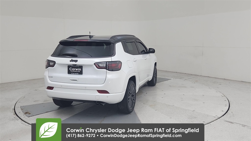 2022 Jeep Compass High Altitude photo 13