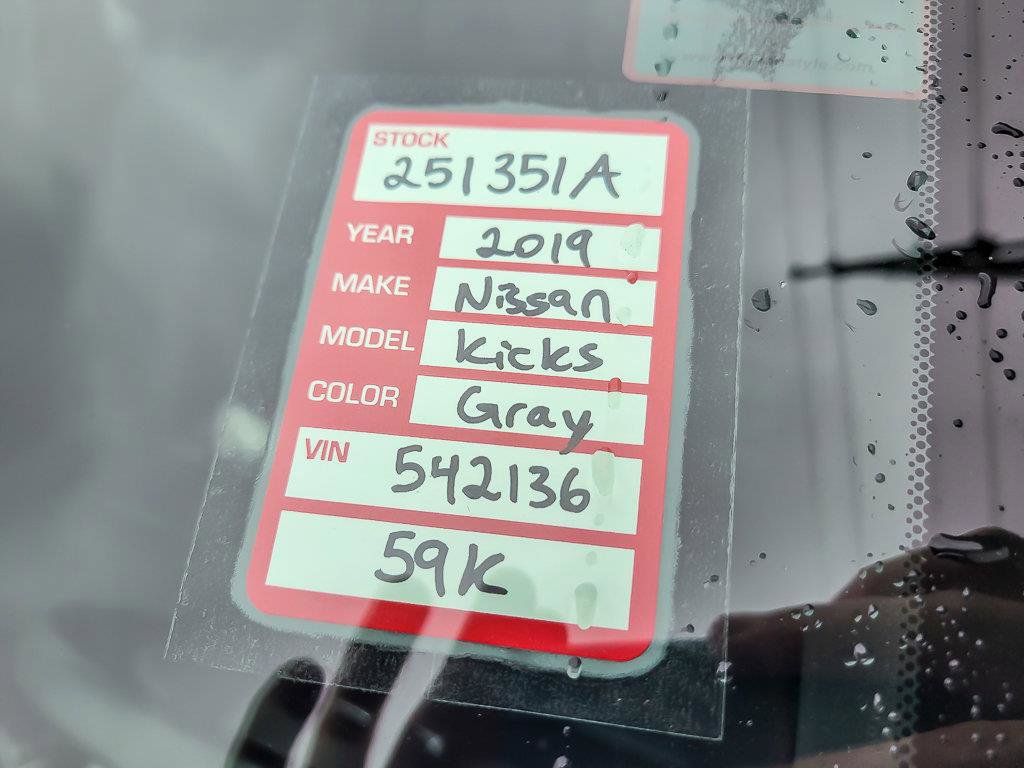 2019 NISSAN KICKS - Image 29