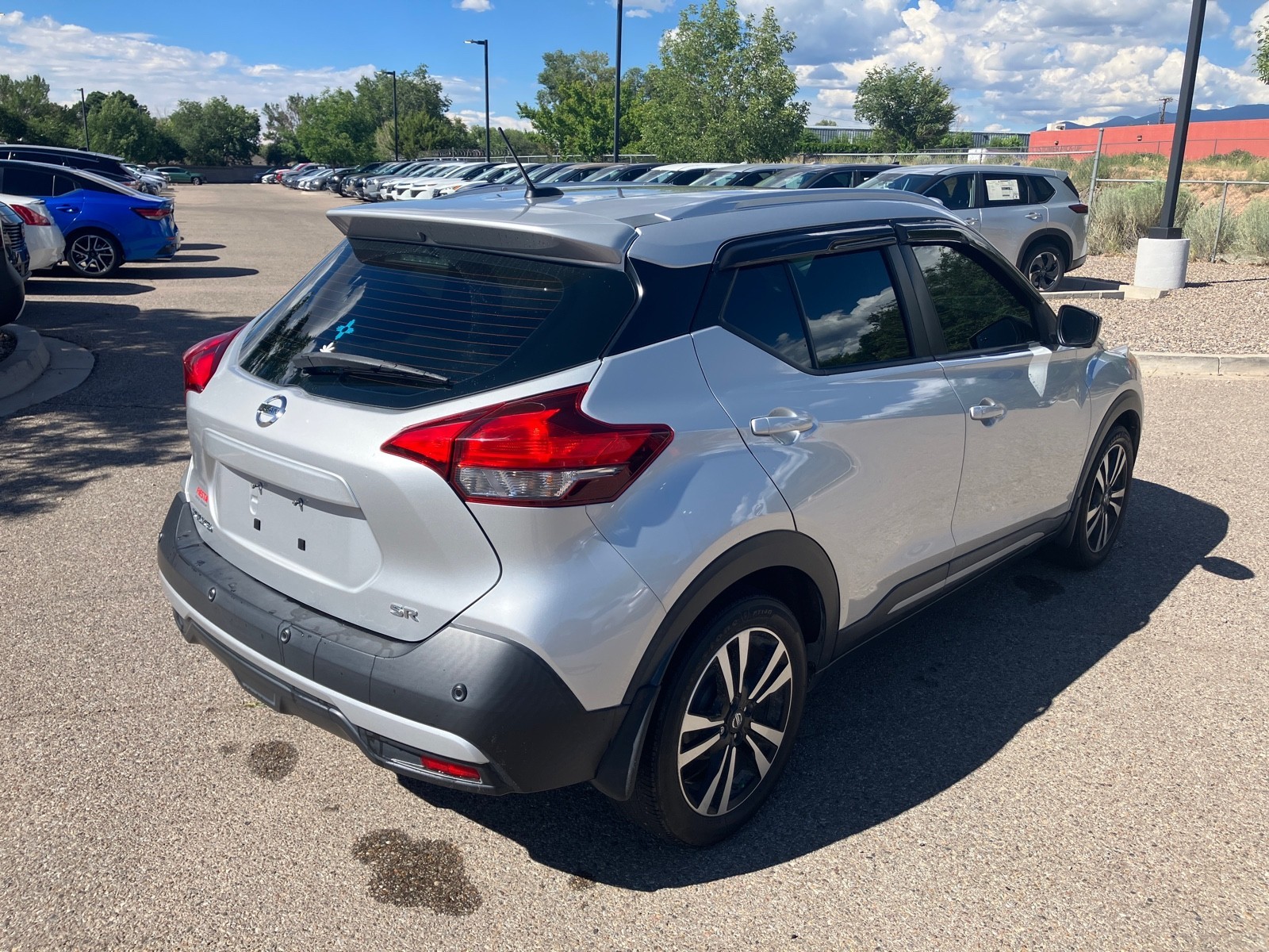 Used 2020 SILVER Nissan SR image 7