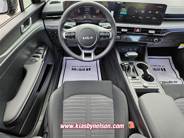 2026 Kia K5 LXS photo 7