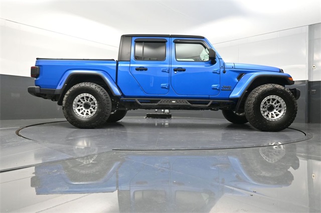 2021 Jeep Gladiator Willys photo 24