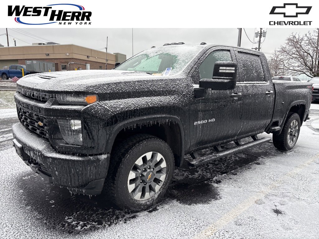2022 Chevrolet Silverado 2500HD Custom's photo