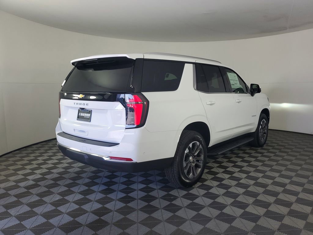 2025 Chevrolet Tahoe LS photo 2