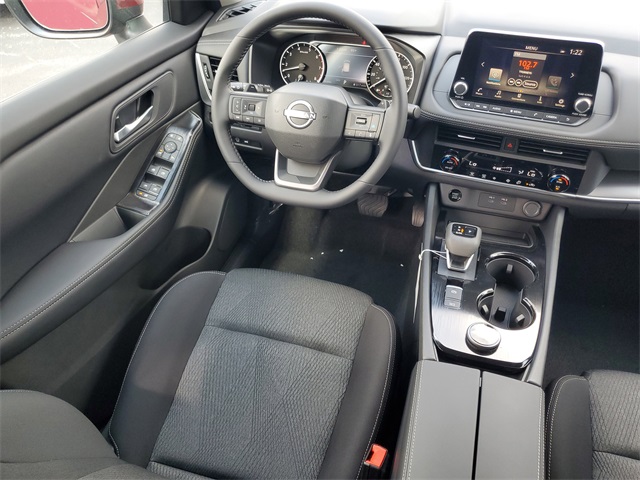 2026 Nissan Rogue SV photo 7